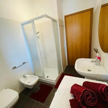 Stephane 2 Apartment Como
